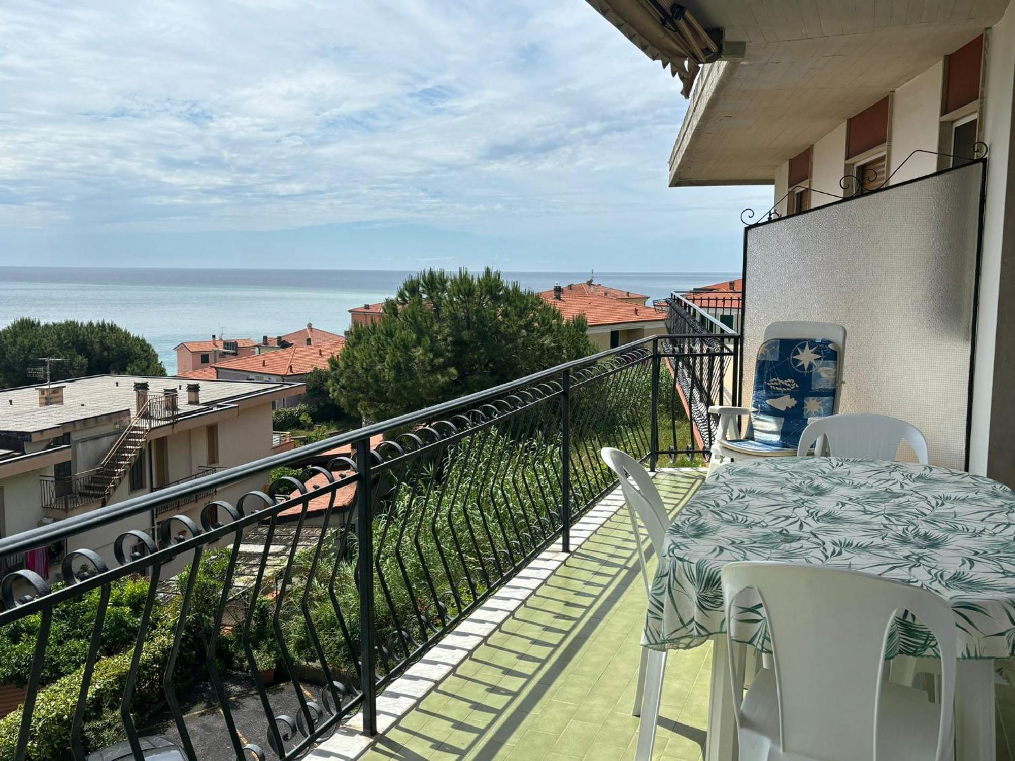 Appartamento Angela Riva Ligure Exterior foto